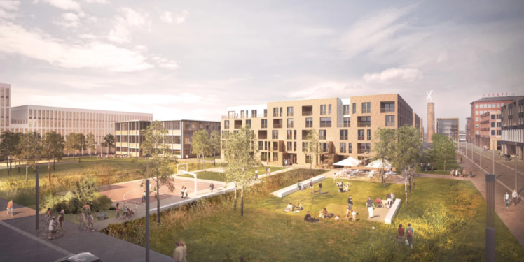 Visualisierung des Pfaff-Quartiers in Kaiserslautern. Zu sehen ist ein offener, grüner Stadtplatz mit Rasenflächen, Bäumen und Sitzgelegenheiten. Menschen halten sich im Freien auf, sitzen auf der Wiese, gehen spazieren oder fahren Fahrrad. Im Vordergrund befindet sich ein kleiner Sport- und Aufenthaltsbereich. Umgeben ist der Platz von mehrgeschossigen, modernen Wohn- und Bürogebäuden. Wege verbinden die Gebäude miteinander. Die Szene vermittelt ein lebendiges, urbanes und begrüntes Quartier mit Raum für Begegnung und Freizeit.